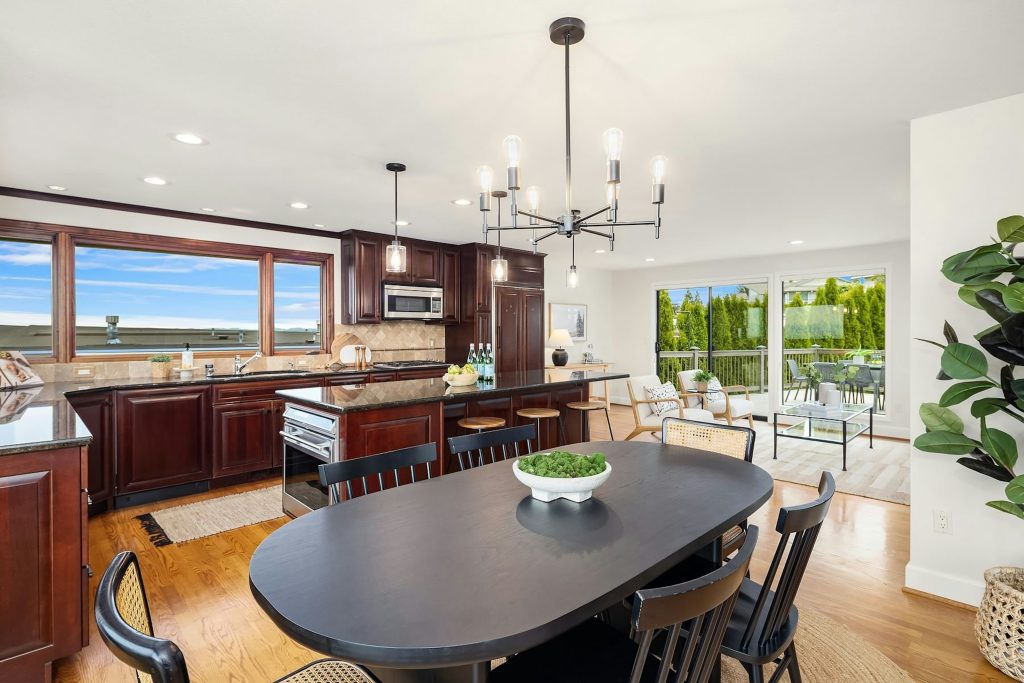 021-489719-Web_20_14480968